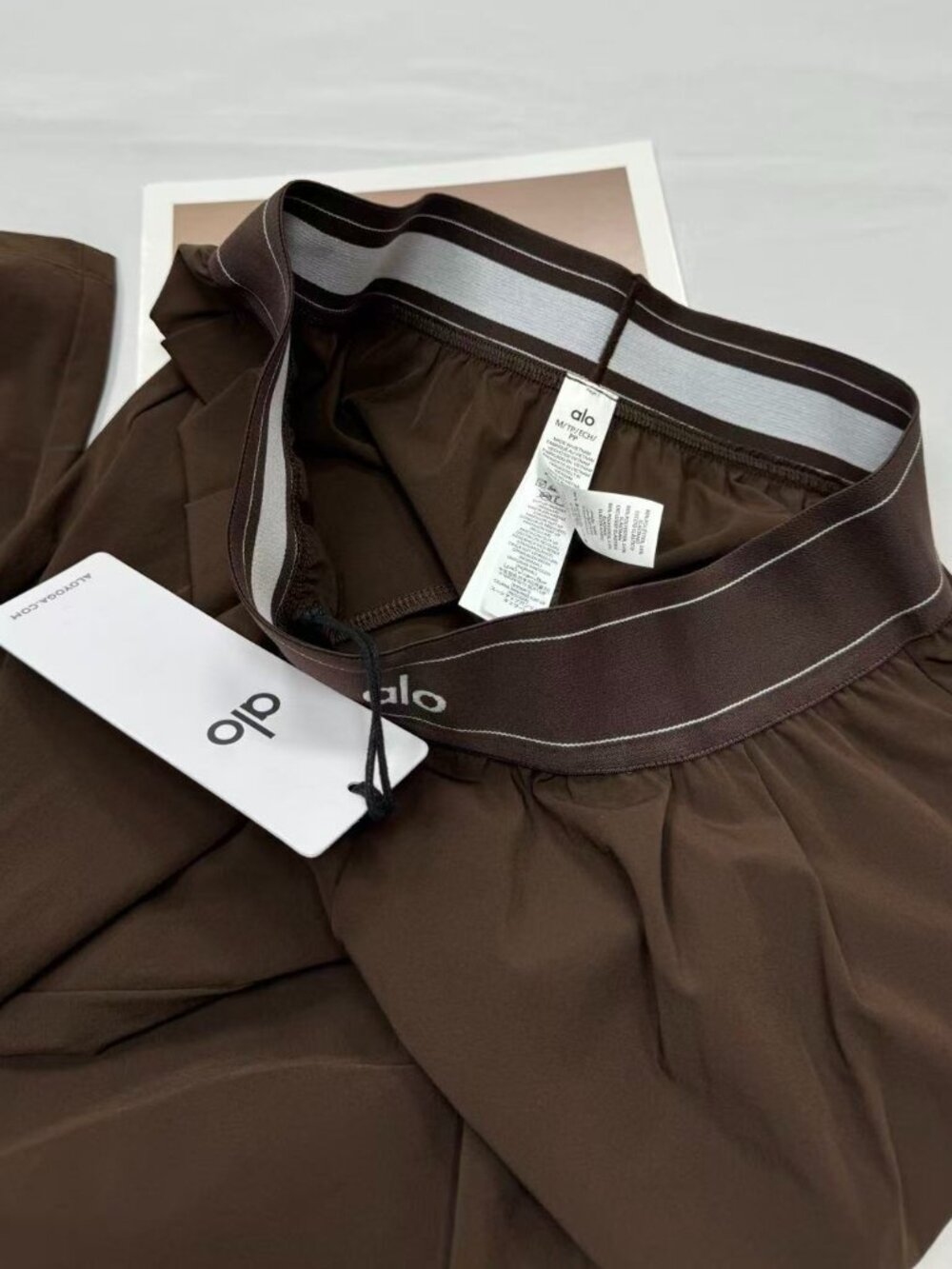 💐ALO Yoga Women's Espresso Wide-Leg Straight Suit Up Pants 😝 30” Inseam | New - Picture 4 of 8